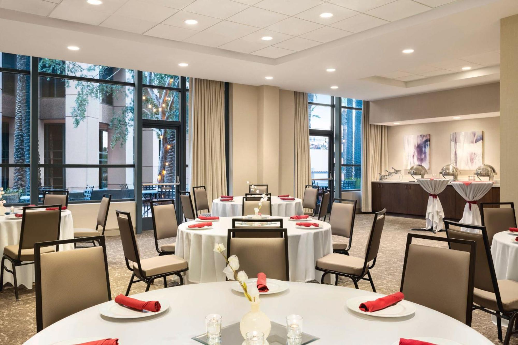 Embassy Suites By Hilton Phoenix Downtown North Ngoại thất bức ảnh