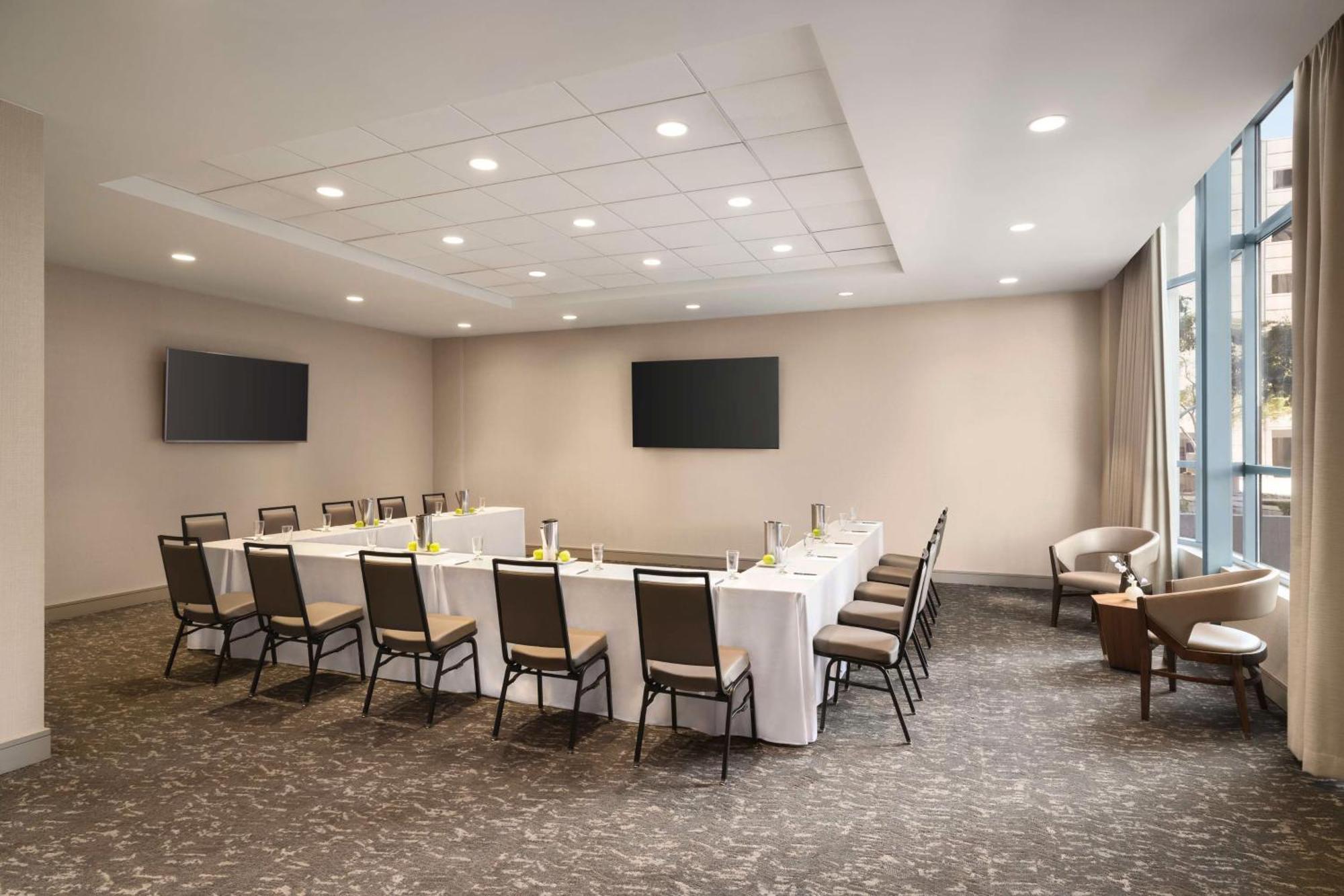 Embassy Suites By Hilton Phoenix Downtown North Ngoại thất bức ảnh